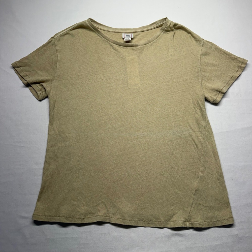 BDG Urban Outfitters Tee Shirt Small Moss Green Boxy Short Sleeve‎ NWT Soft